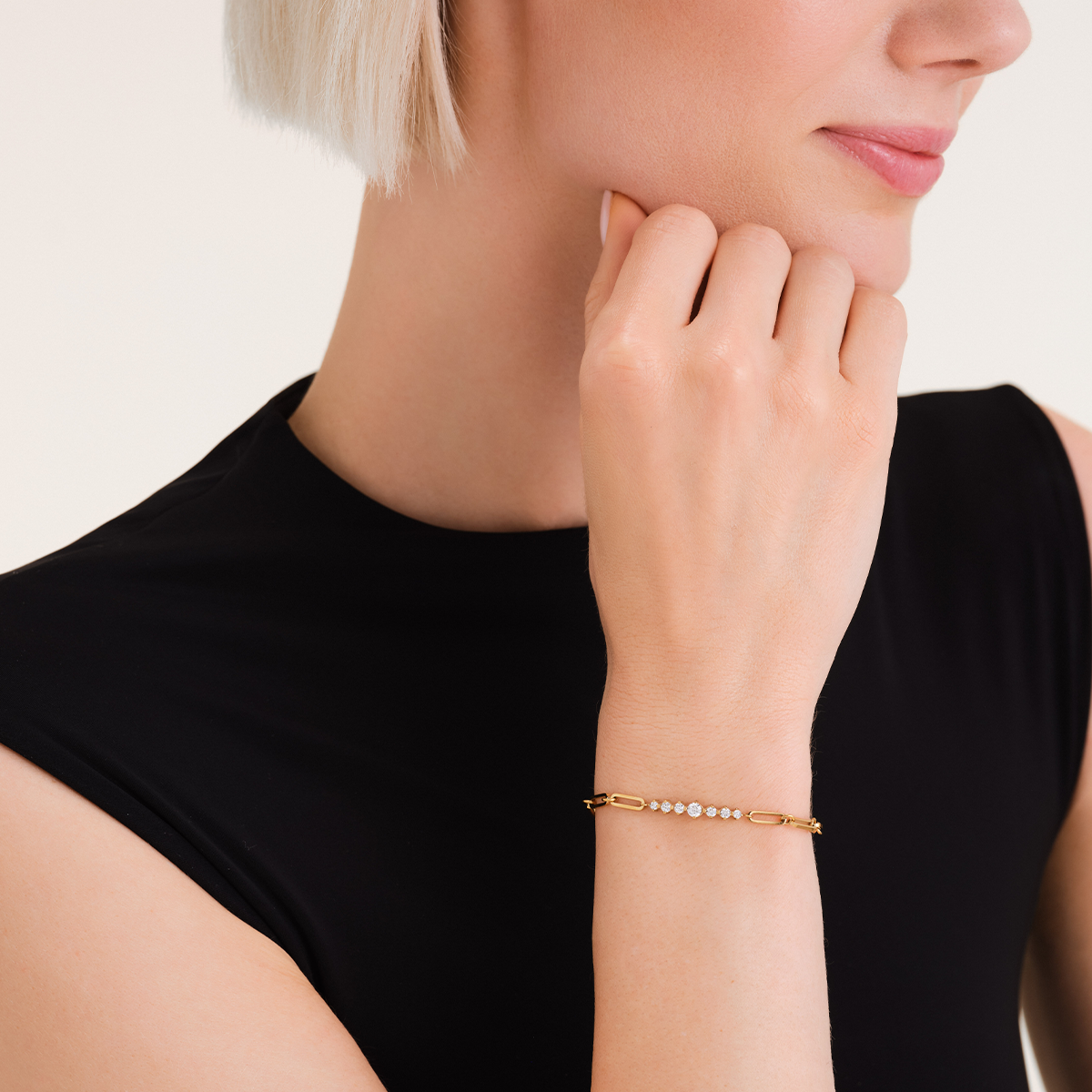 Rosefield Graduated Crystal Bar Paperclip Bracelet - JBCBG-J1023