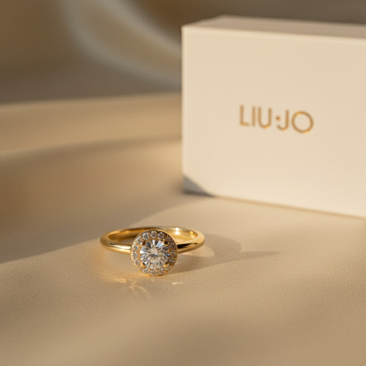 Liu Jo Signature Gold Ring - LJ2508