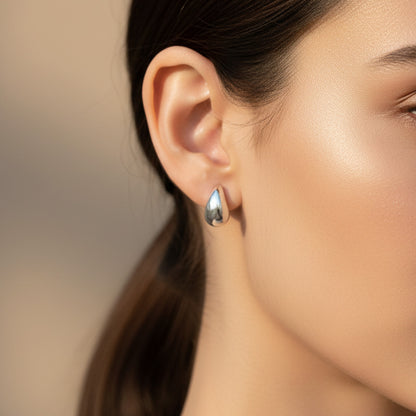 Liu Jo tear drop silver earring - LJ2720