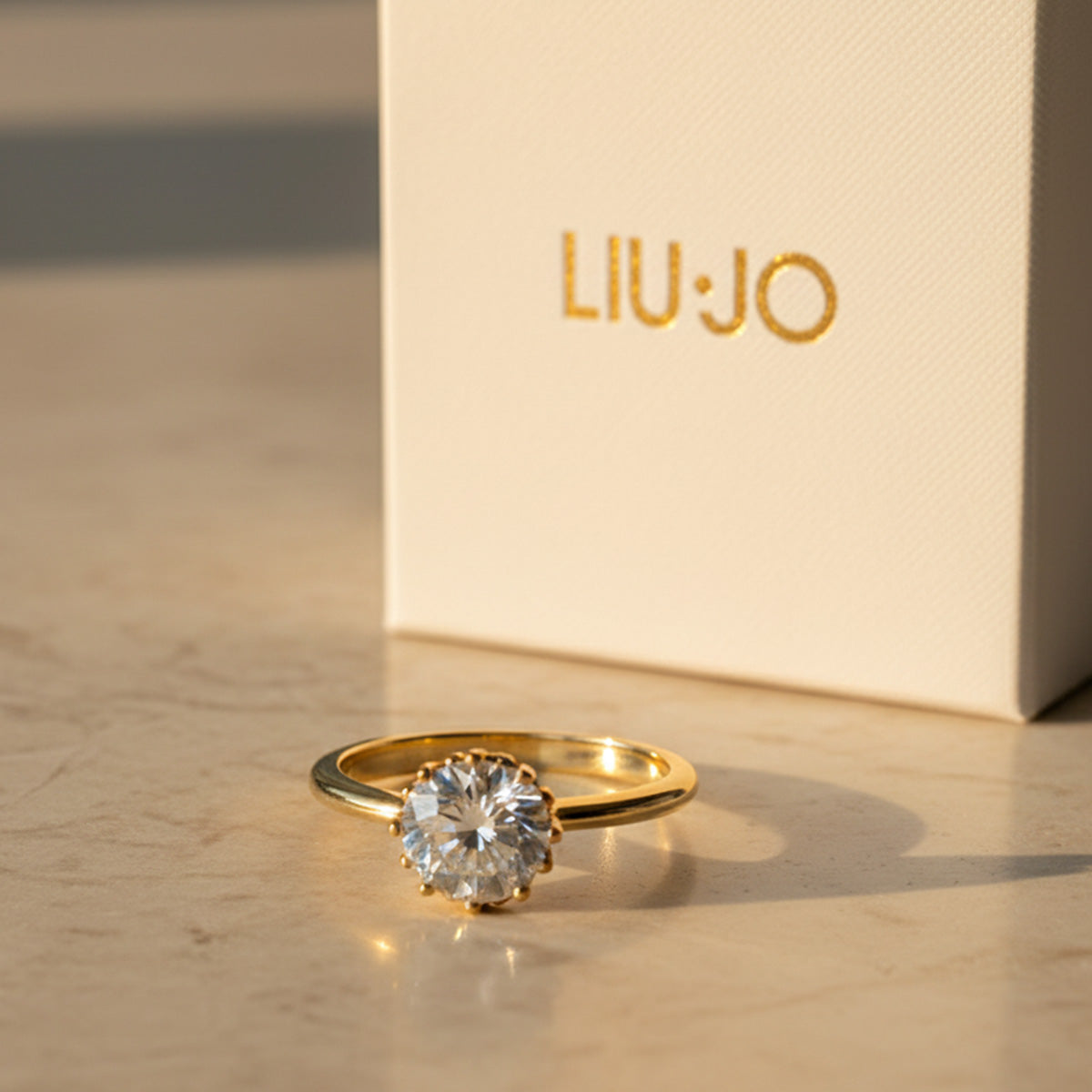 Liu Jo crystal crown gold ring - LJ2581