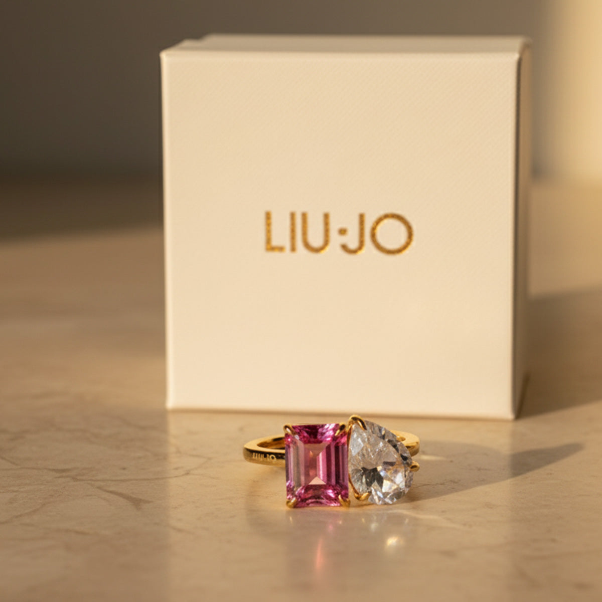 Liu Jo pink charm gold ring - LJ2551