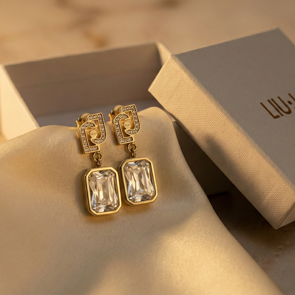 Liu Jo Aroma Gold Earrings - LJ3090