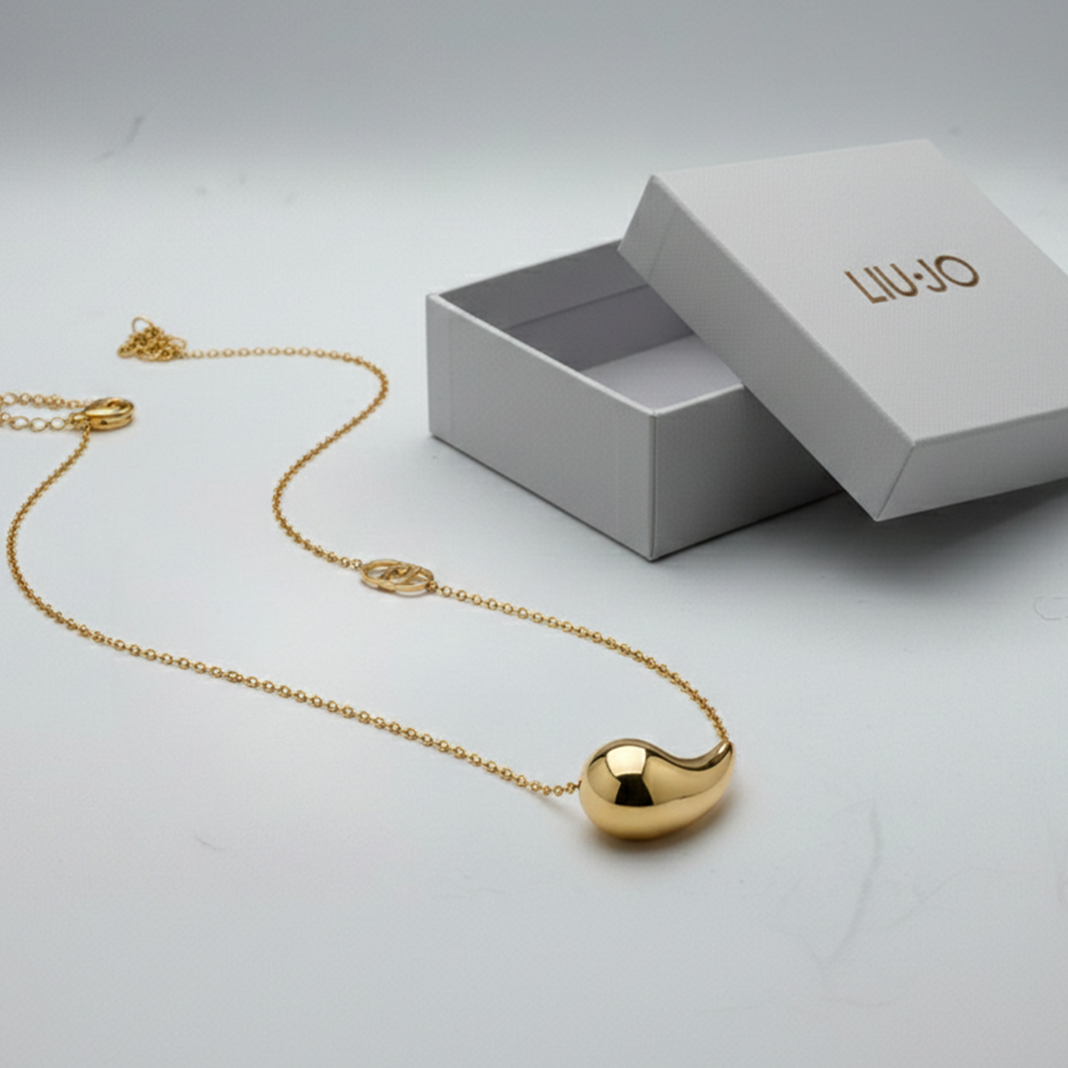 Liu Jo Dust XS Gold Necklace - LJ2796