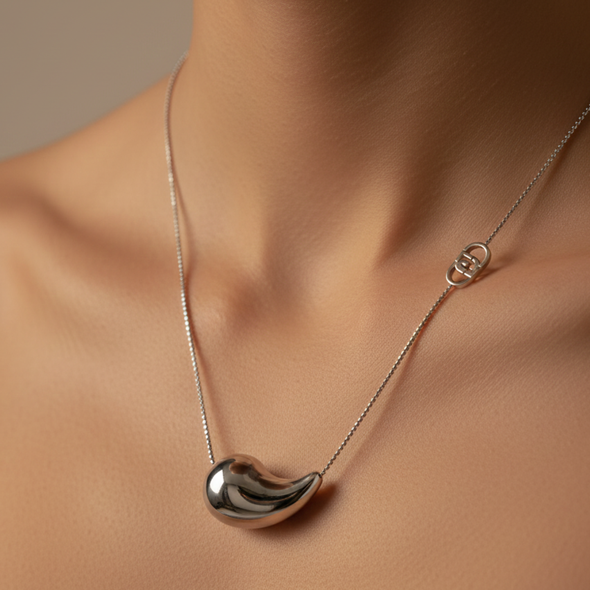 Liu Jo Dust XS Silver Necklace - LJ2797