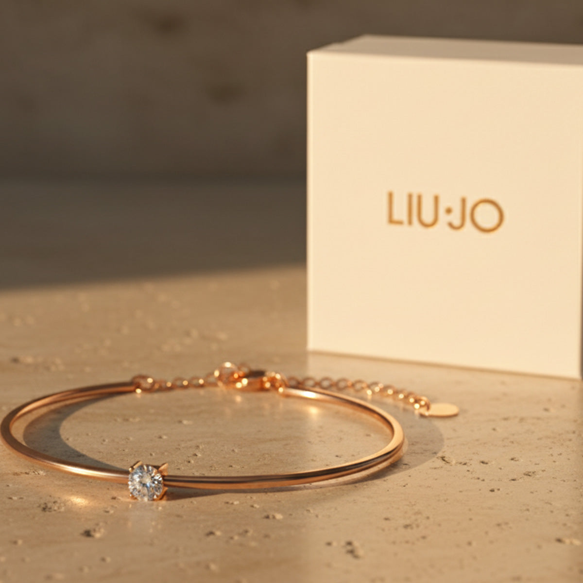 Liu Jo rosegold thin bangle - LJ2543
