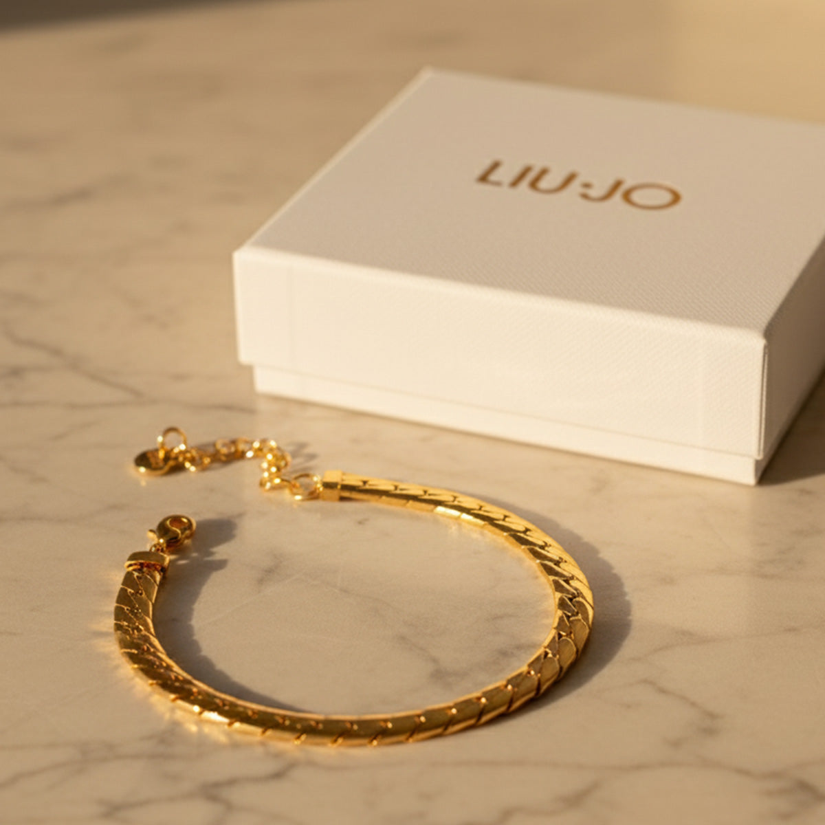 Liu Jo Essential snake gold bracelet - LJ2736