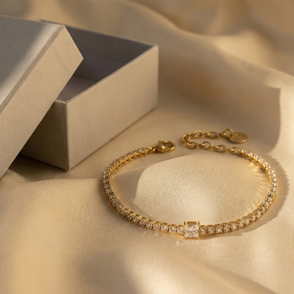 Liu Jo Noir Gold Bracelet - LJ3034