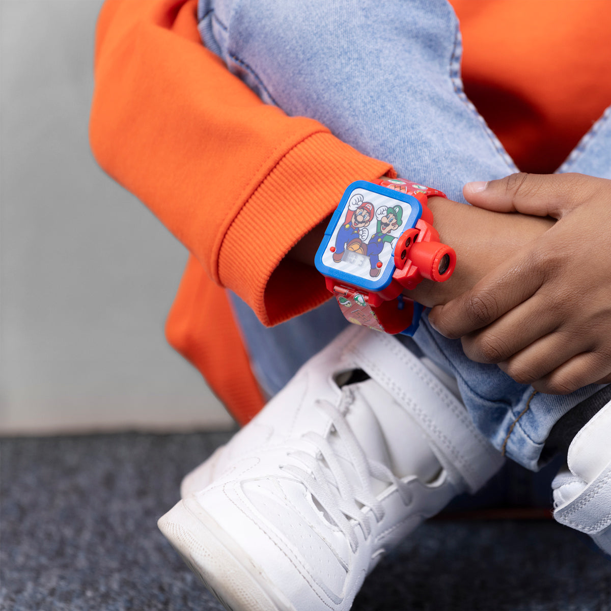 Mario Red Strap Projection Watch-GSM4206