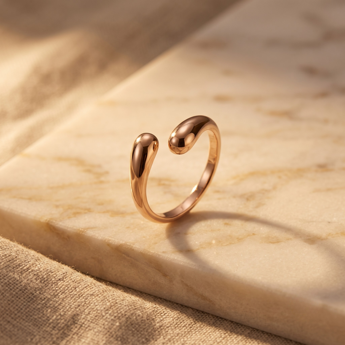Liu Jo Halo Rosegold Ring + Ivy Rosegold Bracelet
