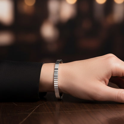 Liu Jo Grace Silver Bangle - LJ2394