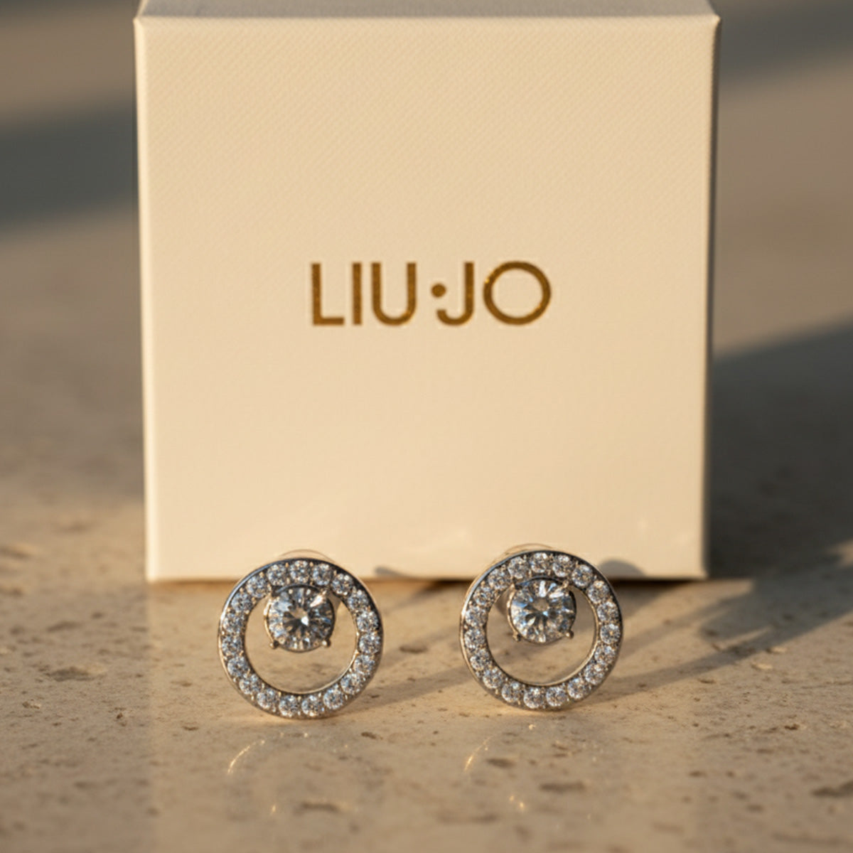 Liu Jo silver circle studs - LJ2523