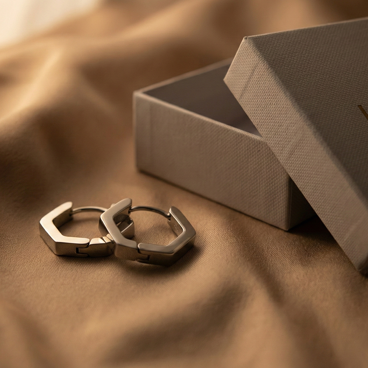 Liu Jo Echo Silver Earrings - LJ3002