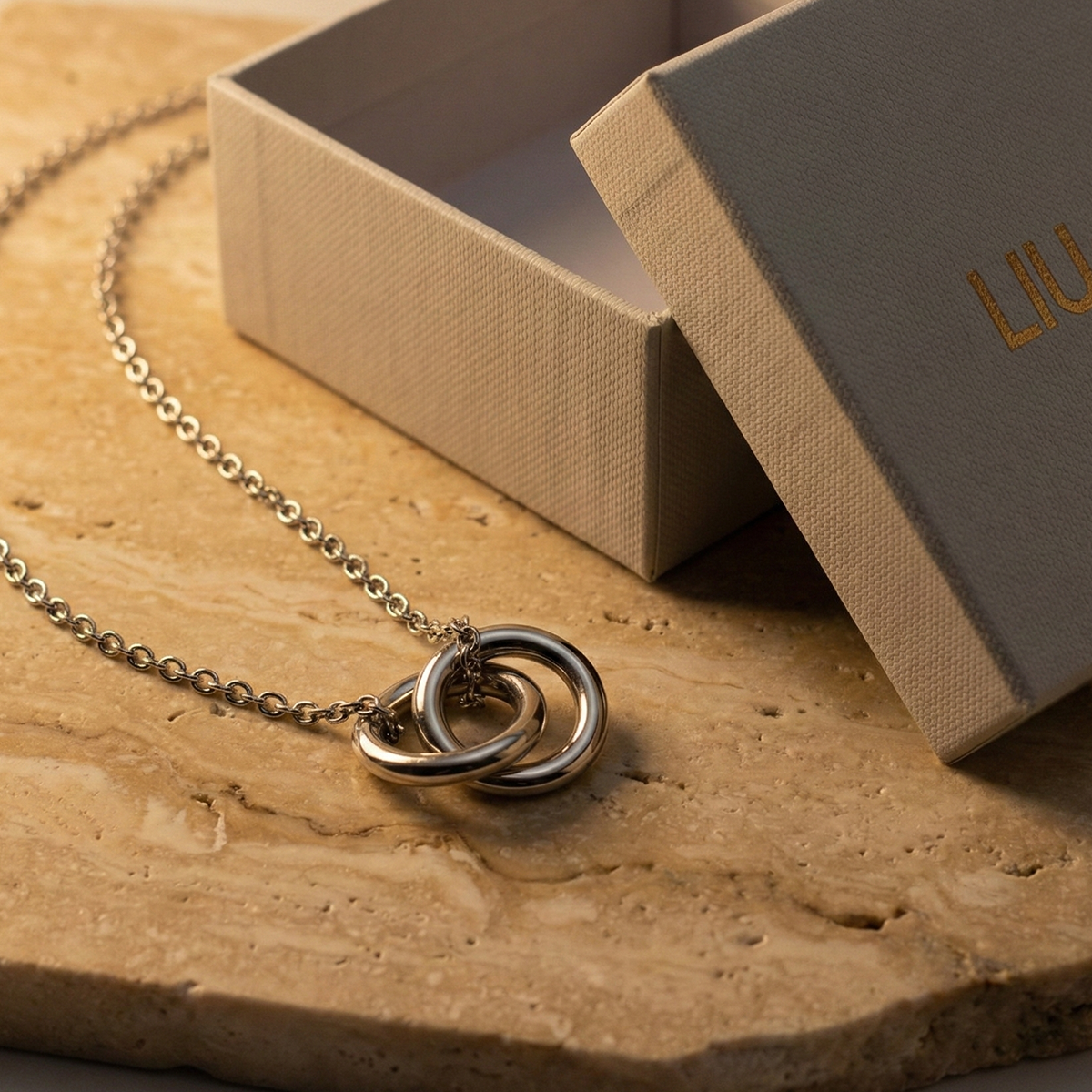 Liu Jo Loop Silver Necklace - LJ2920