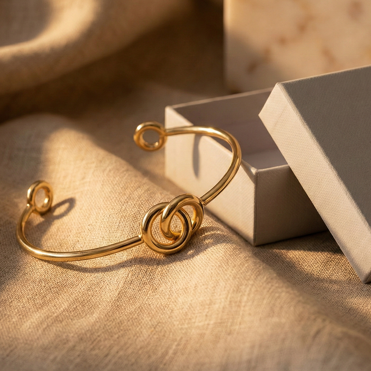 Liu Jo Etern Gold Bracelet - LJ2875