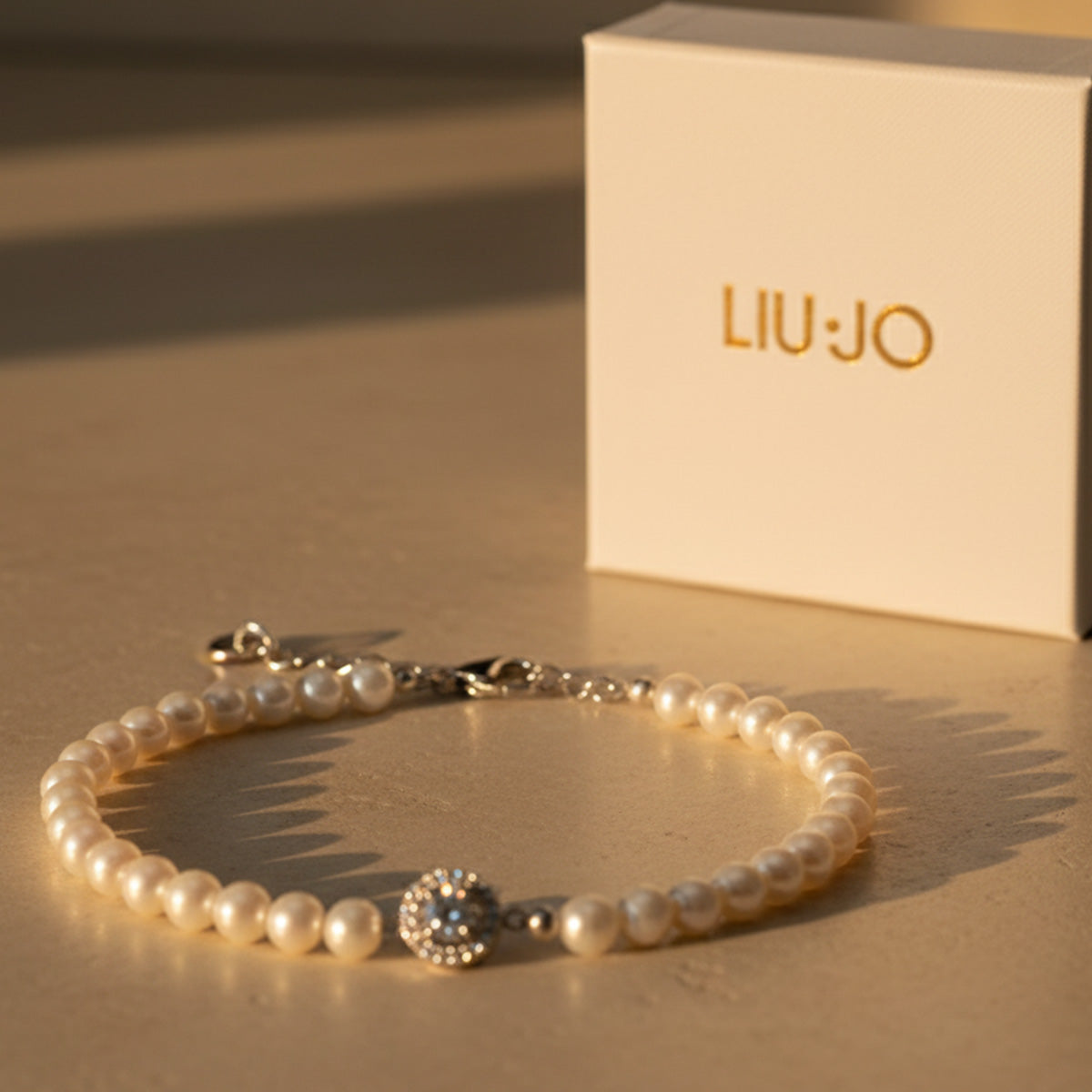 Liu Jo pearl bracelet - LJ2580