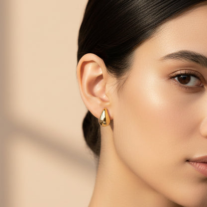 Liu Jo tear drop gold earring - LJ2721
